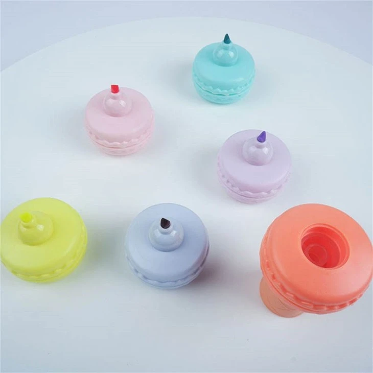 Cute Colorful Marker Highlighters Pen